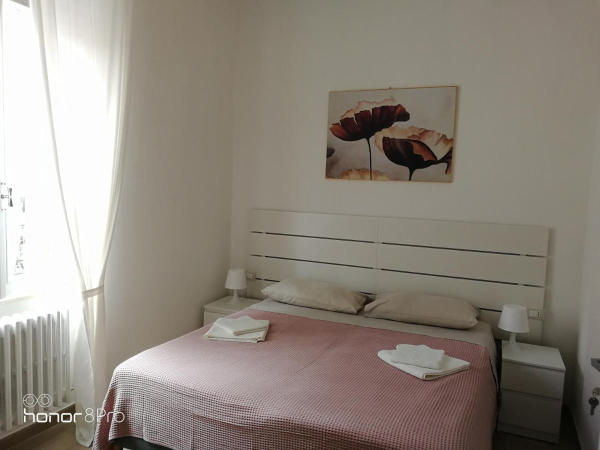Casa Viorica 2 Otel Ancona Dış mekan fotoğraf
